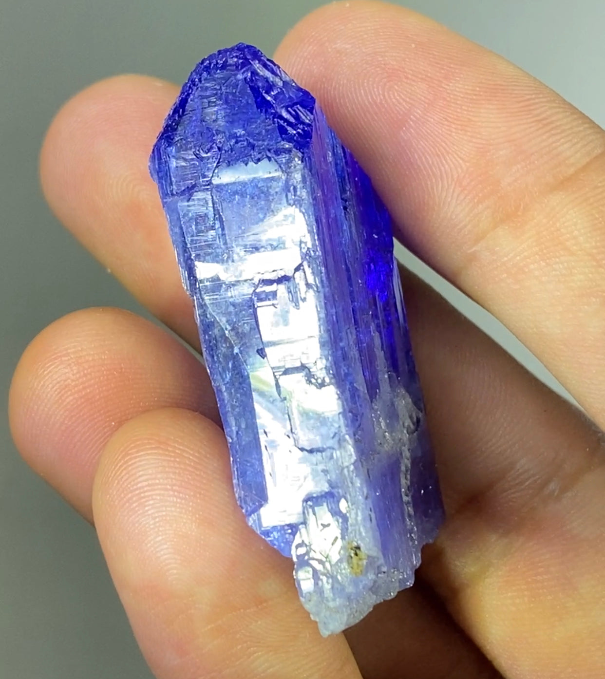 Hydrothermally Etched Tanzanite