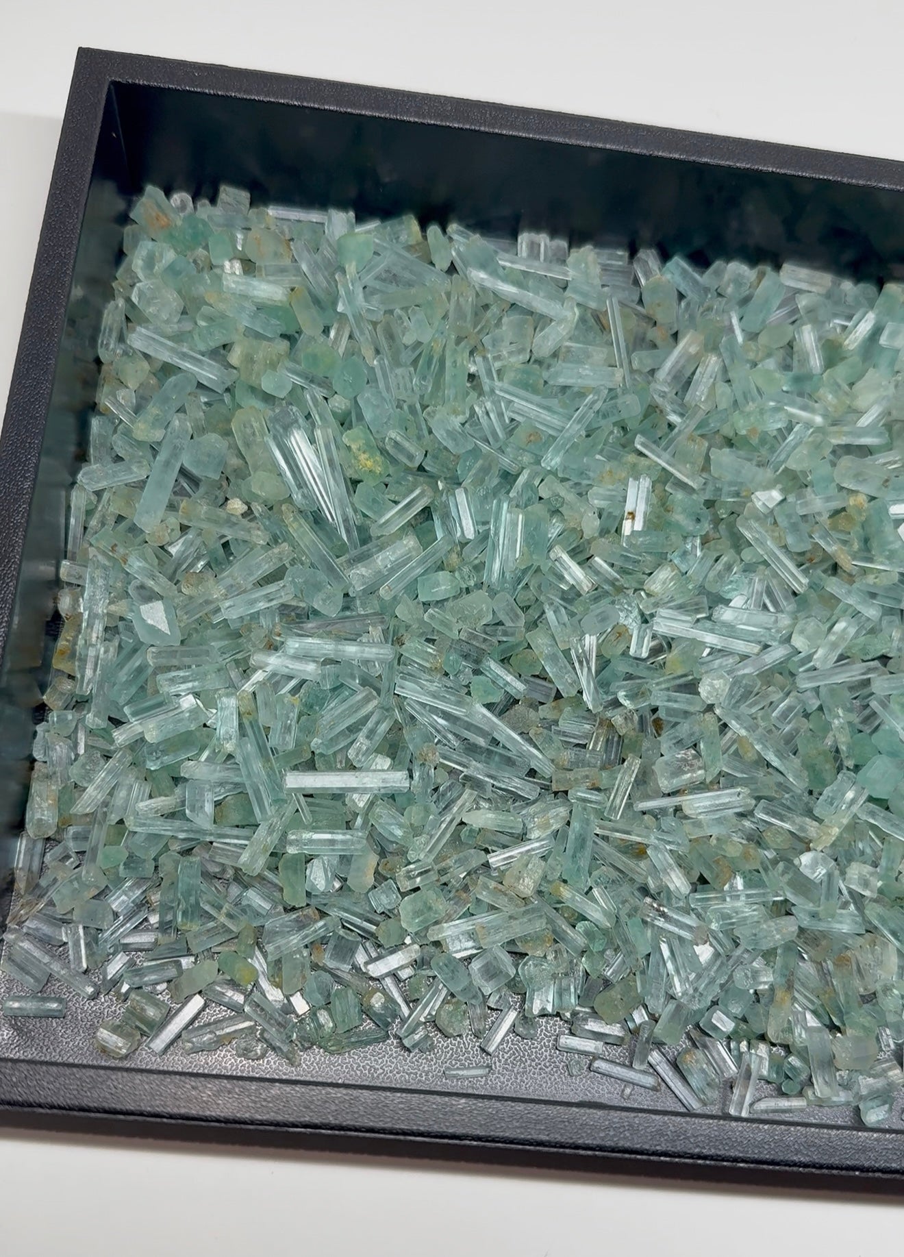 Nigerian Vanadium Green Beryl/Emerald Lot