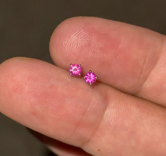 Mozambique Ruby/pink sapphire 14kt yellow gold stud earrings!